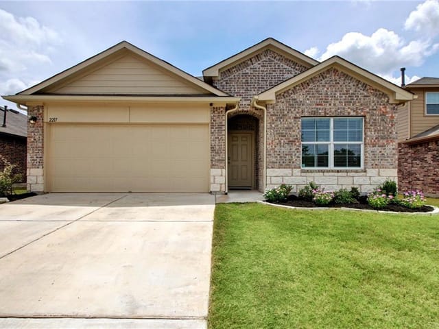 2217 Dickinson Ter