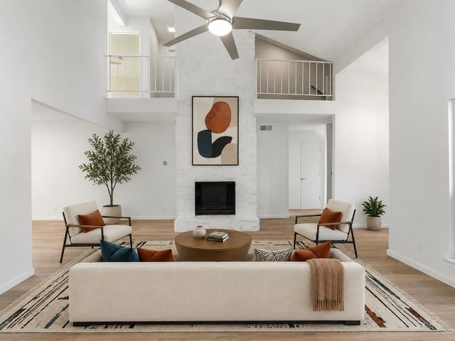 2217 Onion Creek PKWY Unit #121