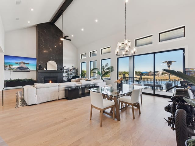 222 Rio Ranchero RD
