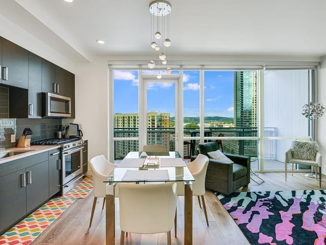 222 West Ave Unit #1608