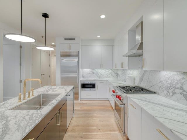 222 West Ave Unit #1614