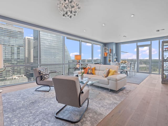 222 West Ave Unit #1701