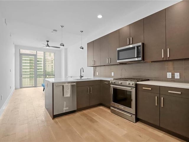 222 West Ave Unit #1709