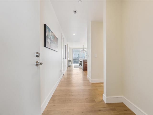 222 West Ave Unit #2401