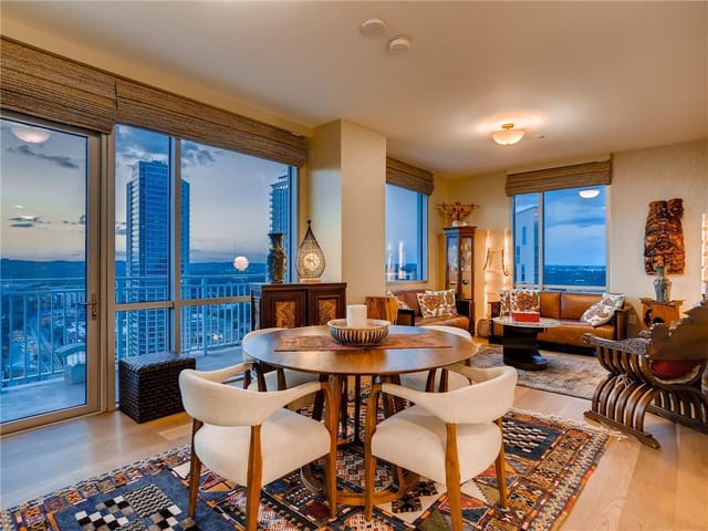 222 West Ave Unit #2412