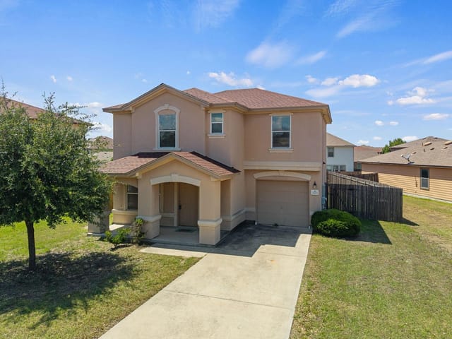 2223 Perkins PL