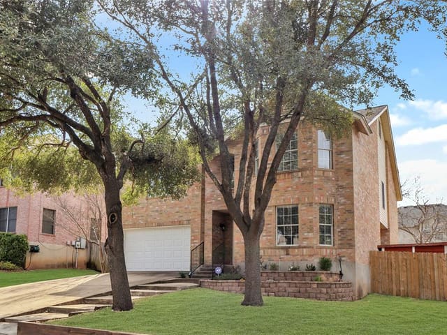 2225 Kaiser Dr