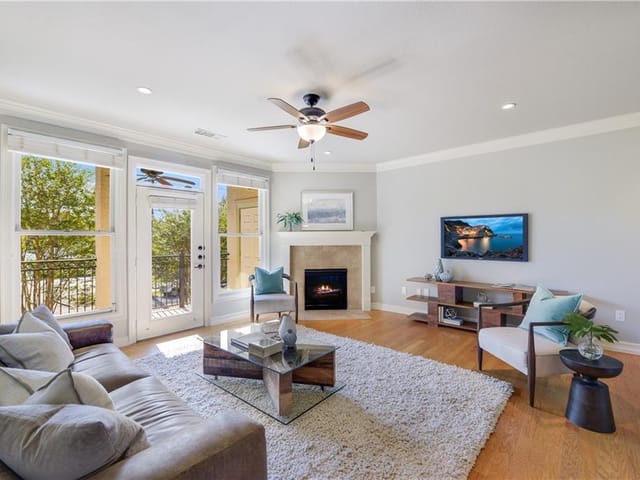 2226 Westlake Dr Unit #1-1
