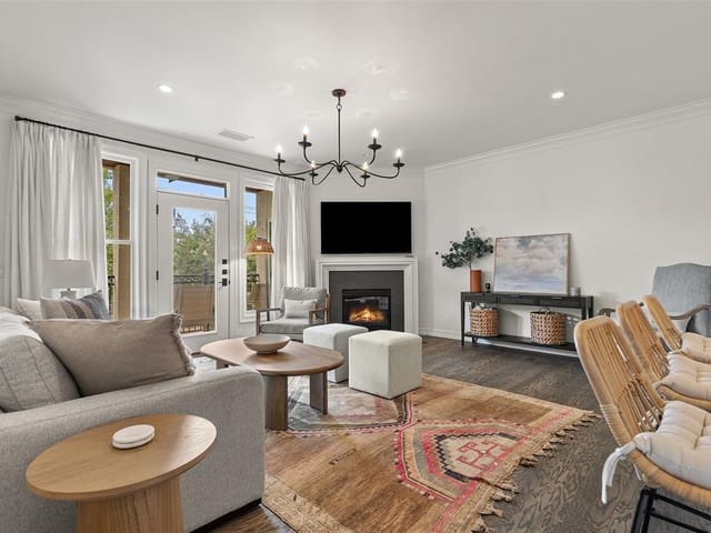 2226 Westlake DR Unit #1