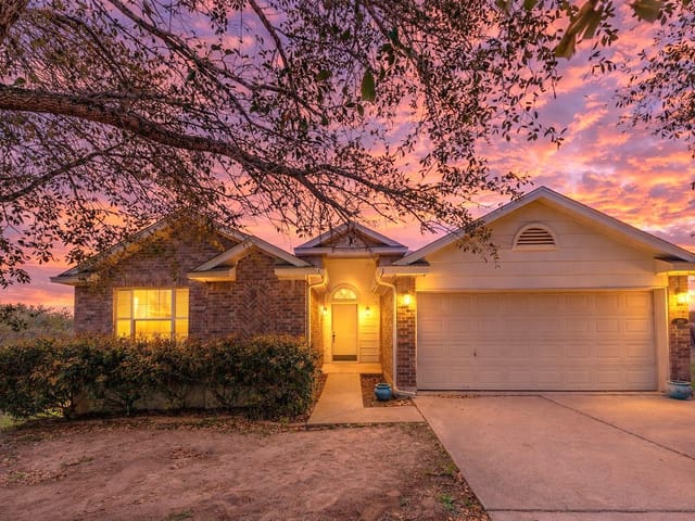 223 Martin Crossing Dr