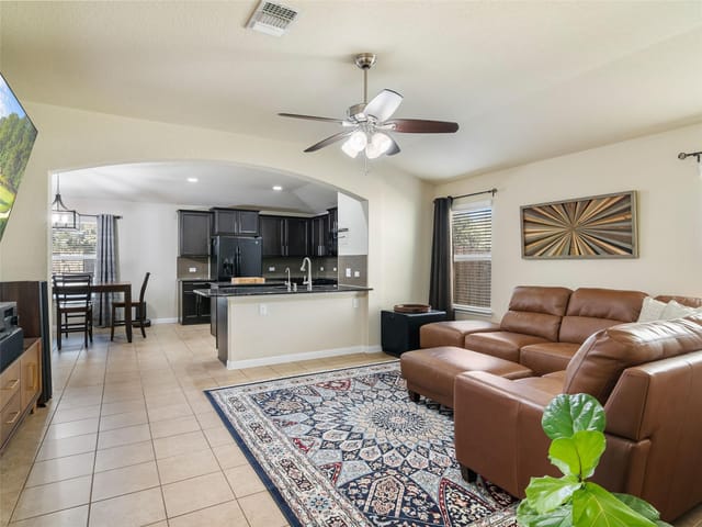 2231 Westover LOOP