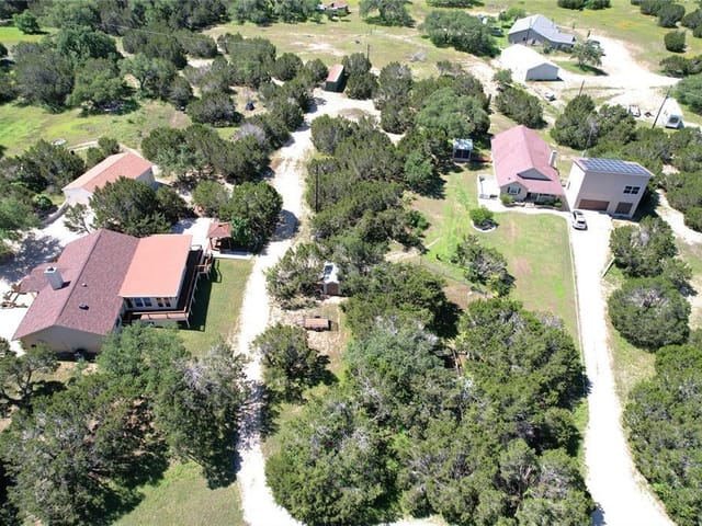 22313  Honeycomb Ln
