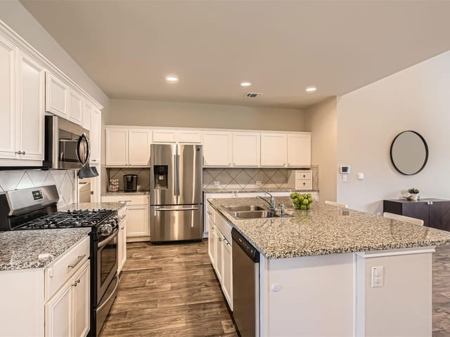 2232 Baugh Rd