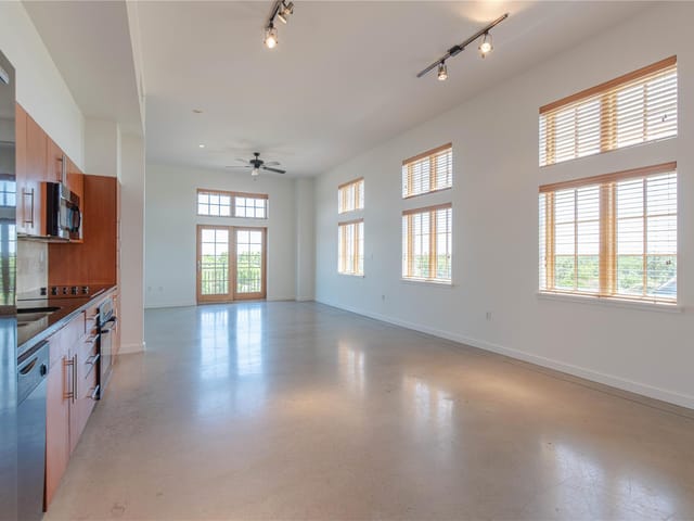 2235 E 6th St Unit #404