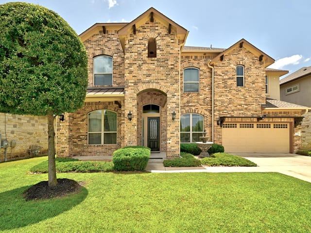 2237 Cactus Valley DR