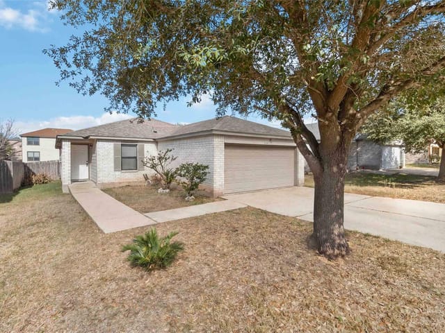 224 Capistrano Dr