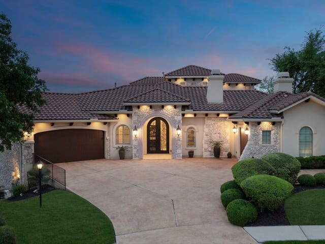 224 Neville Wood Ct