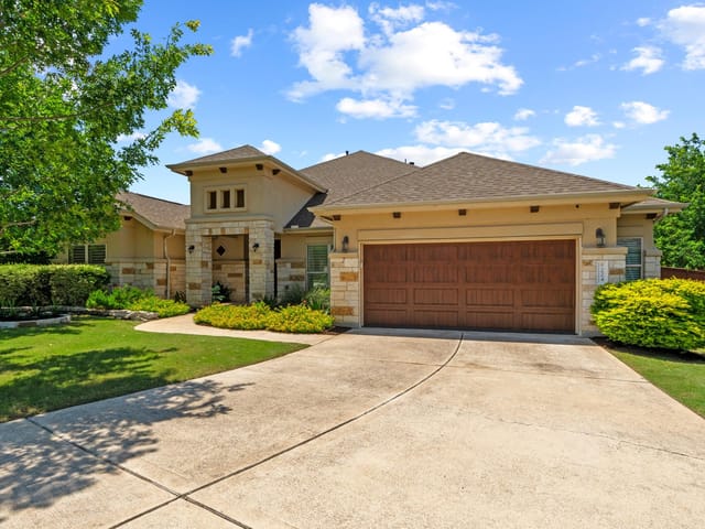 224 Oxbow CV