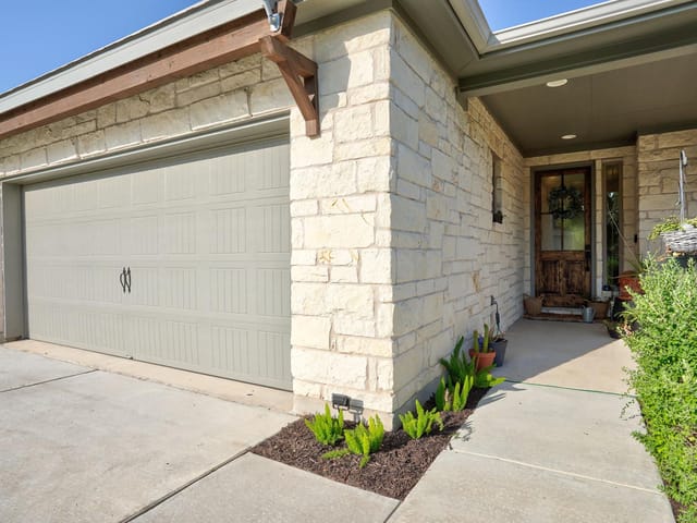 2240 Ringstaff RD