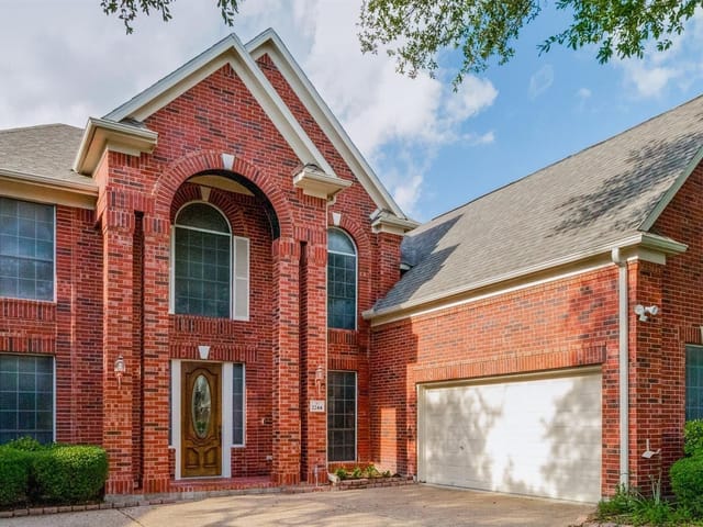 2244 Fernspring Dr