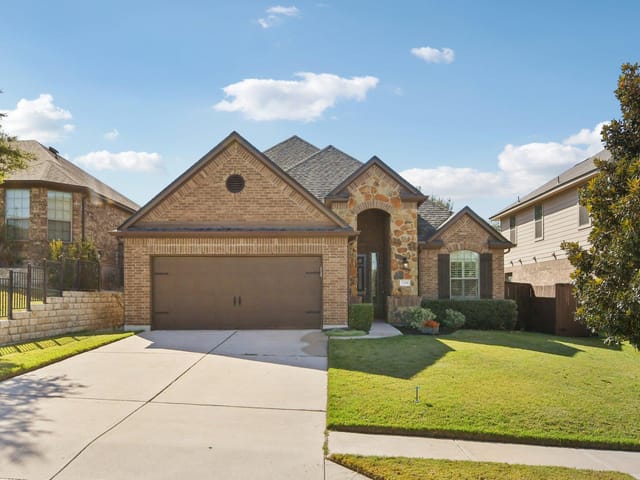 2244 Hilltop Climb Dr