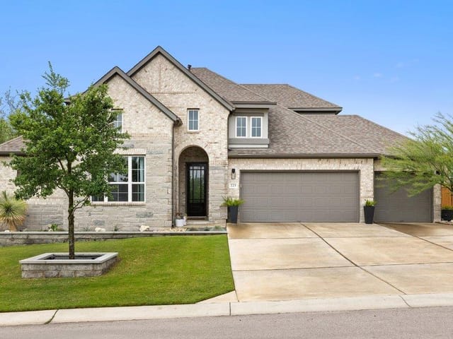 225 Bright Sky DR