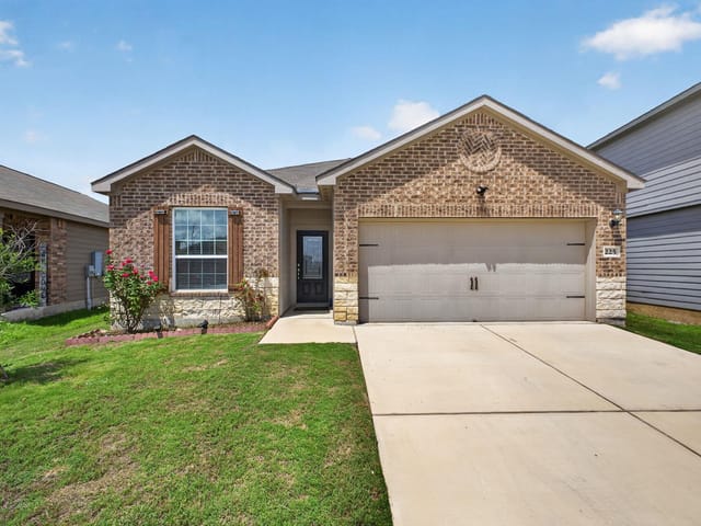 225 Mount Vernon WAY