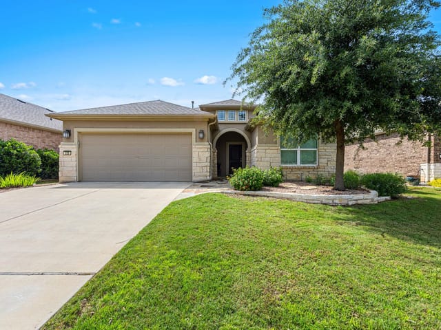 225 Tradinghouse Creek ST