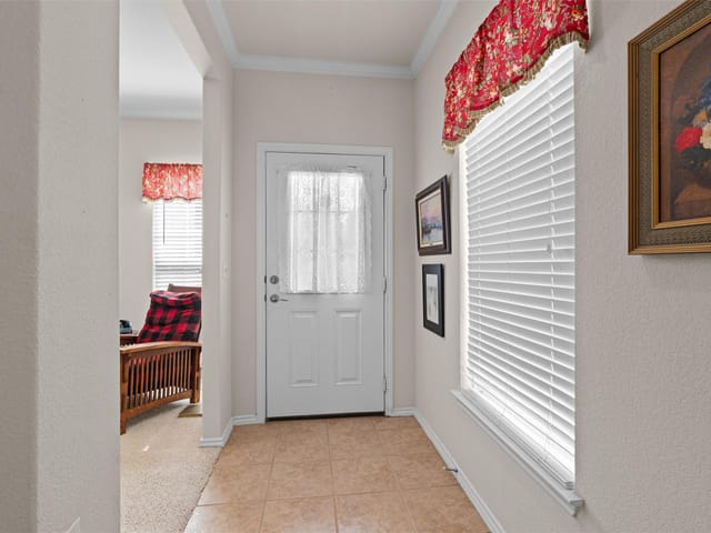 225 Winter Dr