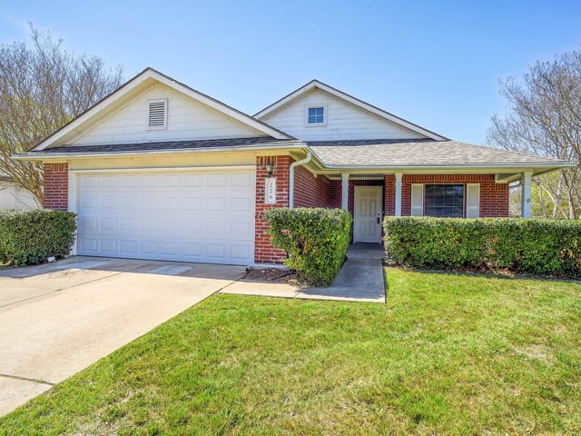 226 Schaefer Blvd