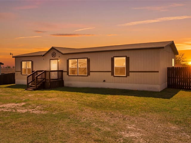 22774 Windy Meadows Cv