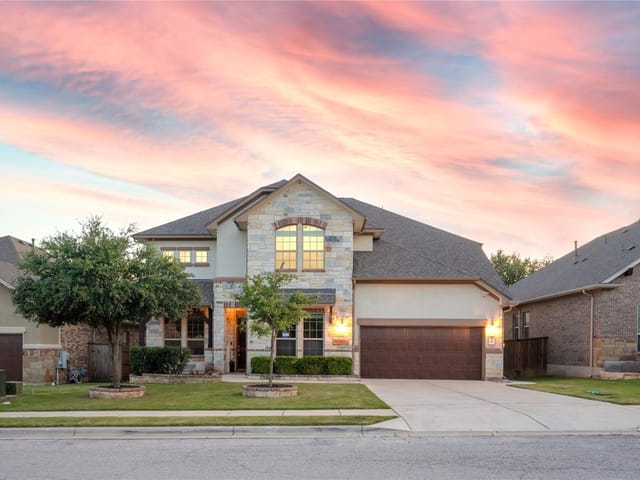 228 Lockhart LOOP