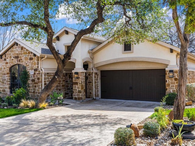 23 Prestonwood Cir