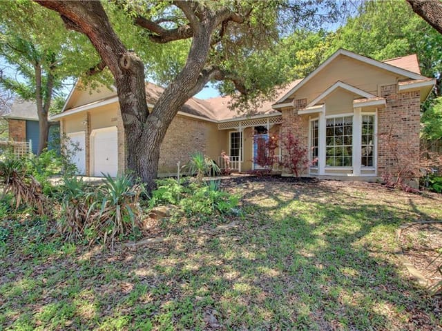 2300 Spring Wagon Ln