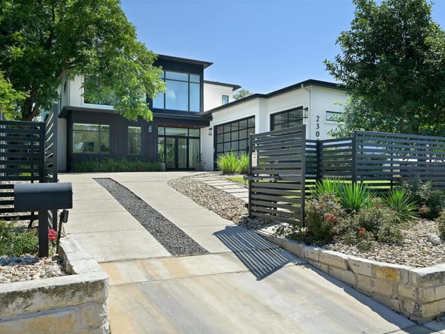 2300 Westover Rd