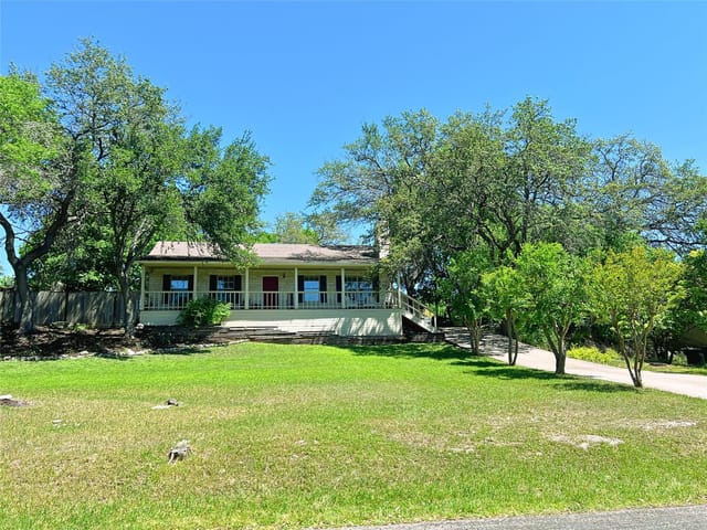 2301 Bahama Rd
