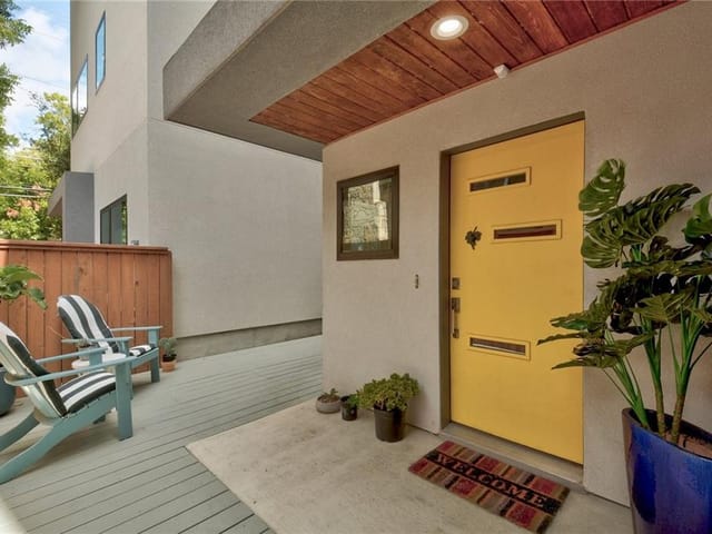 2301 Bluebonnet Ln Unit #2