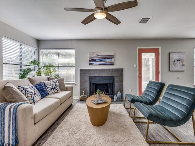 2301 Claudia June Ave