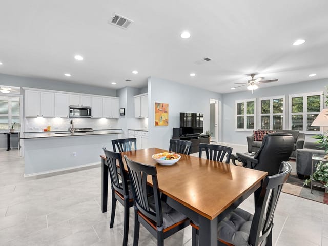 2301 Twisted Willow Ln