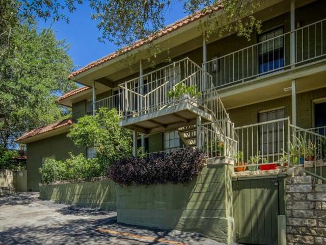 2302 East Side Dr Unit #10