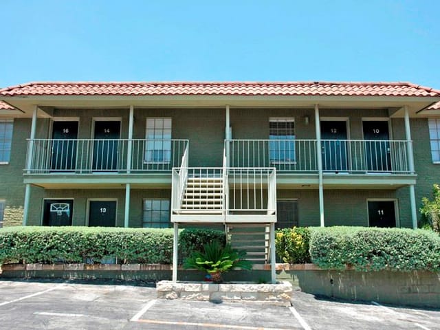 2302 East Side Dr Unit #12