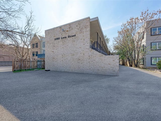 2302 Leon Leon St Unit #6