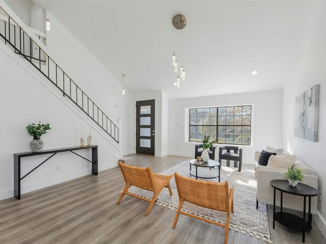 2302 Waterway Bnd