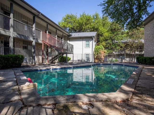 2303 E Side DR Unit #219