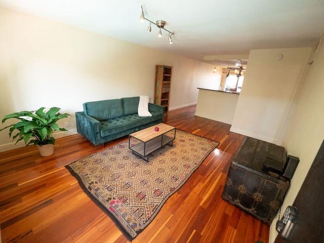2303 Eastside Dr Unit #209