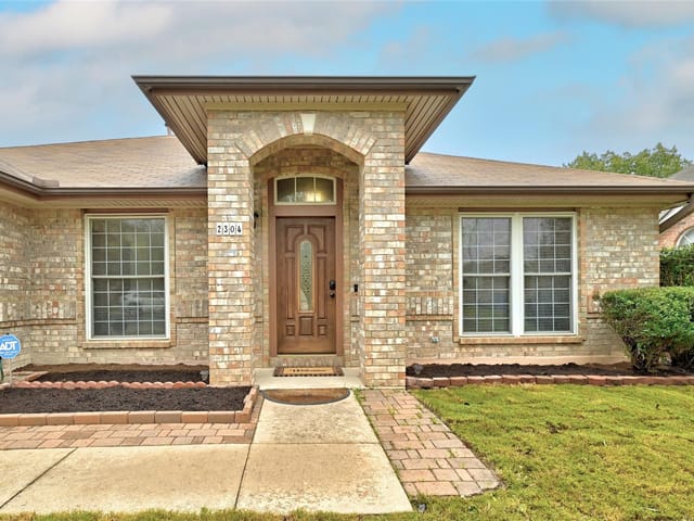 2304 Emmett Pkwy