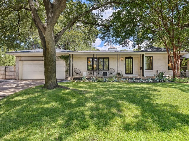 2304 Greenlee DR - property photo 1 - Luxury home in Tarrytown Oaks, Austin, TX
