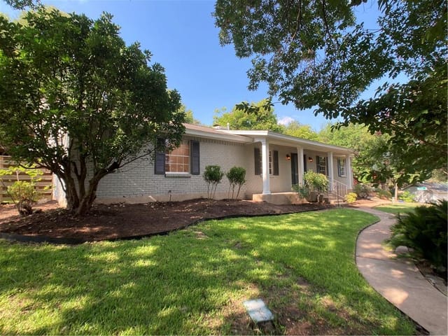 2305 Spring Creek DR