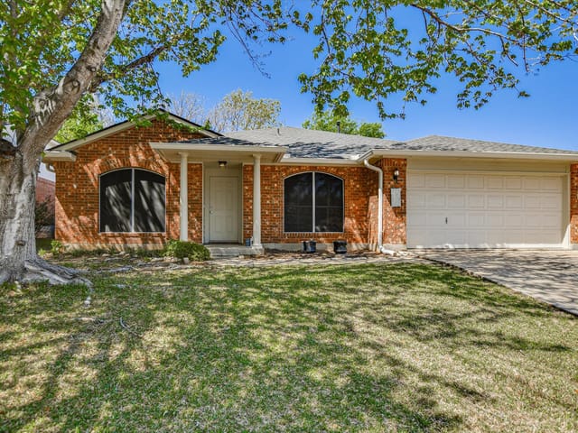 2305 Vernell Way