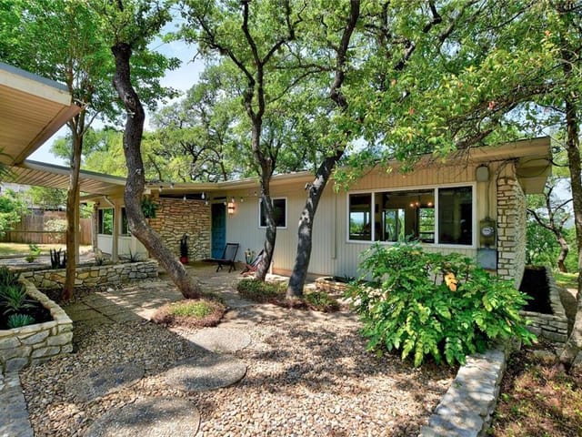 2305 Westworth Cir